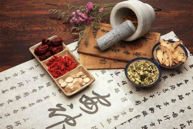 CURSO ON LINE MED. CHINA Y EMOCIONES: DIGITO FÍSICA Y EMOCIONAL