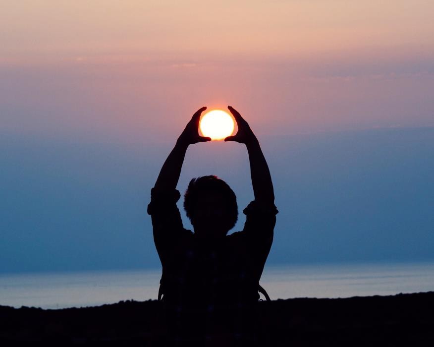 Meditación para reconectar con la Tierra, el Sol y la Luna